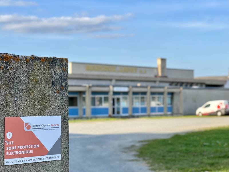 Intégration d'un système d'alarme intrusion et de vidéosurveillance à Saint-Agathe-la-Bouteresse